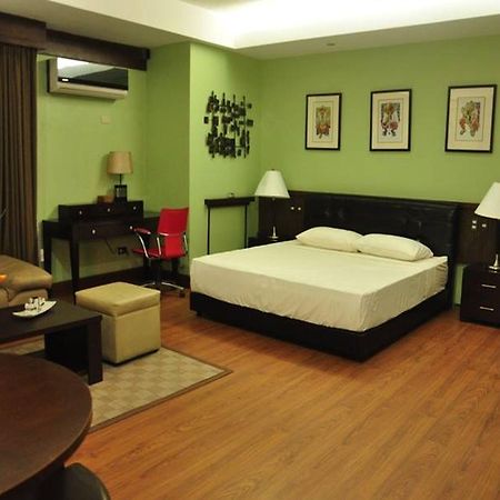 Casa Verde Boutique Hotel And Gardens Imus Экстерьер фото